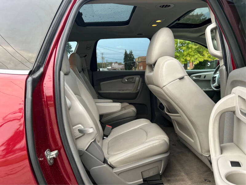 2010 Chevrolet Traverse LT