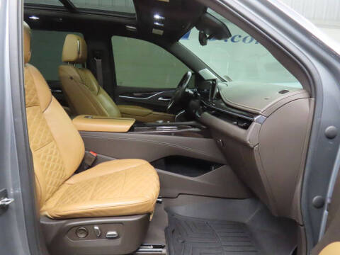 2022 Cadillac Escalade Sport