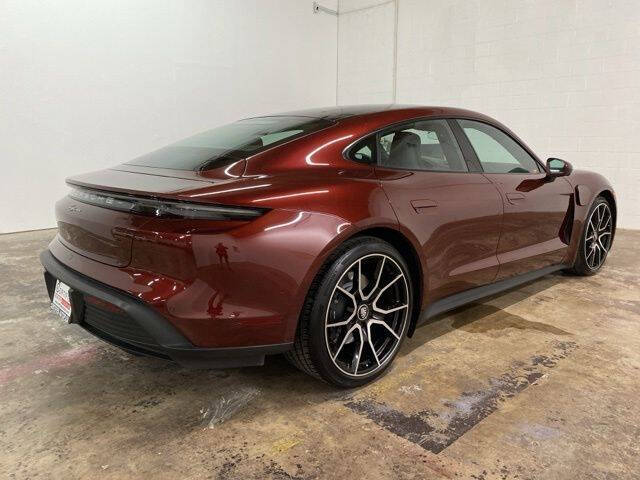2023 Porsche Taycan