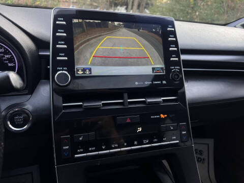 2019 Toyota Avalon XSE