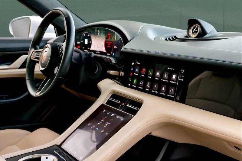 2021 Porsche Taycan Turbo S