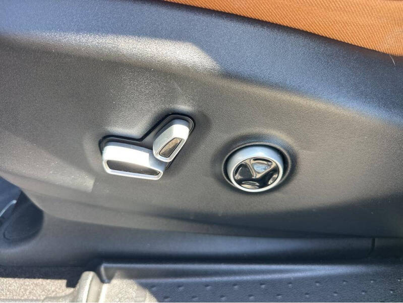 2023 Chrysler Pacifica Plug-In Hybrid Pinnacle