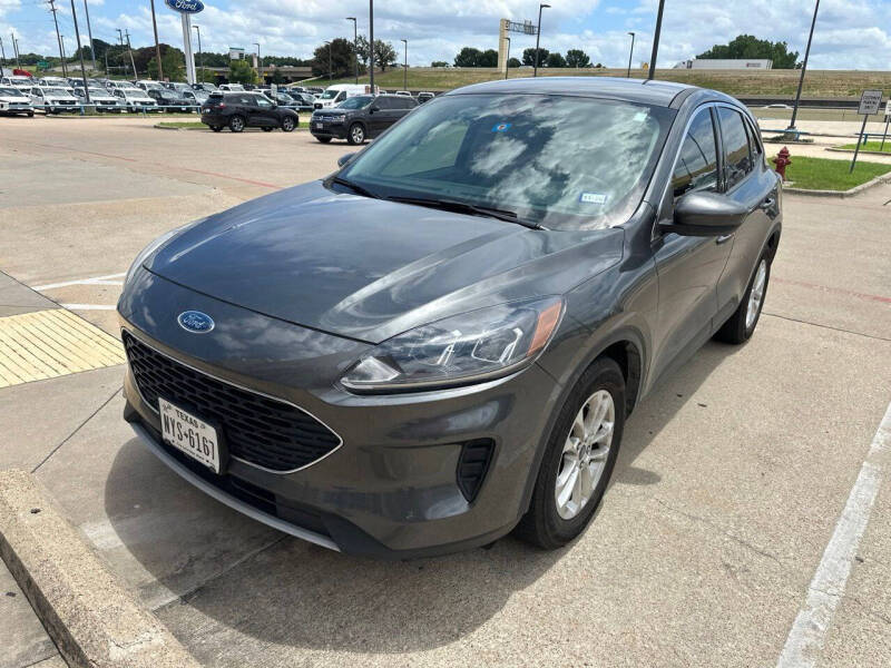 2020 Ford Escape SE