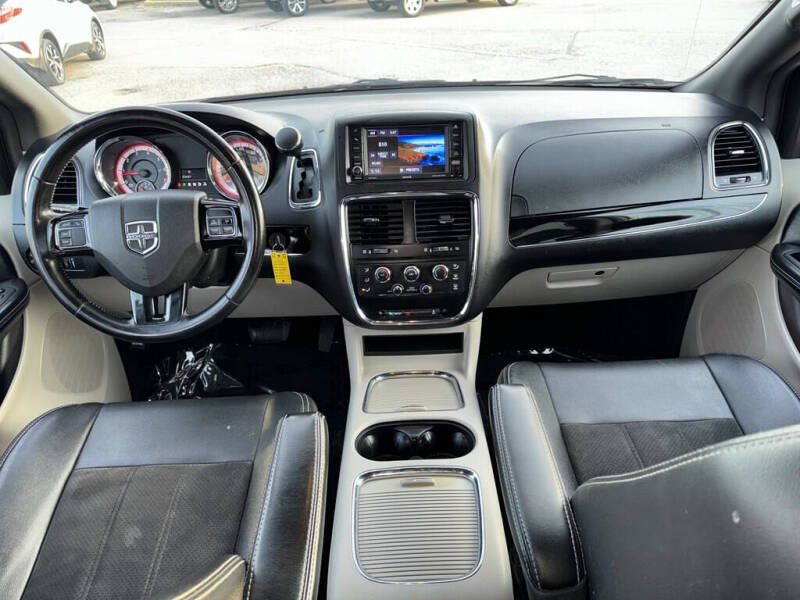 2020 Dodge Grand Caravan SXT