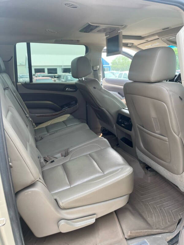 2015 Chevrolet Suburban LTZ