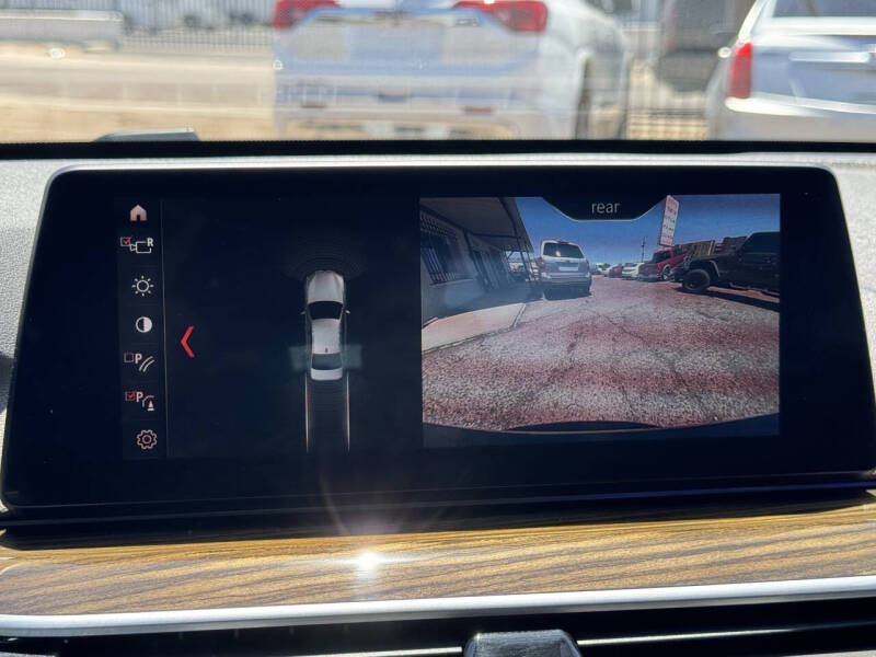 2019 BMW 5 Series 530i
