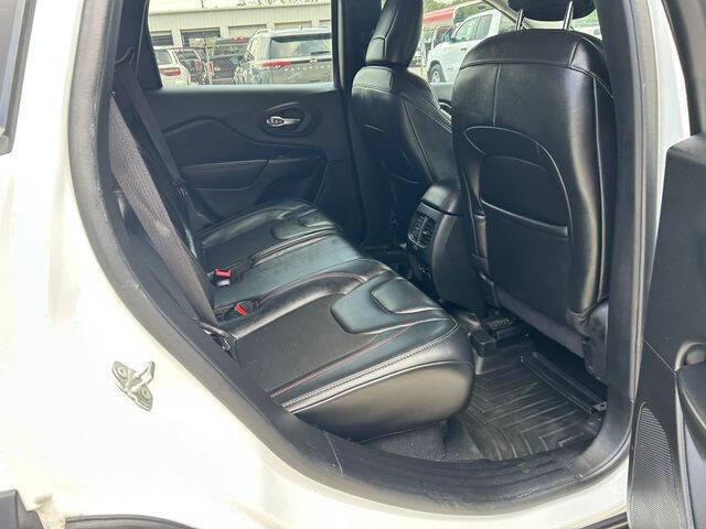 2021 Jeep Cherokee Trailhawk