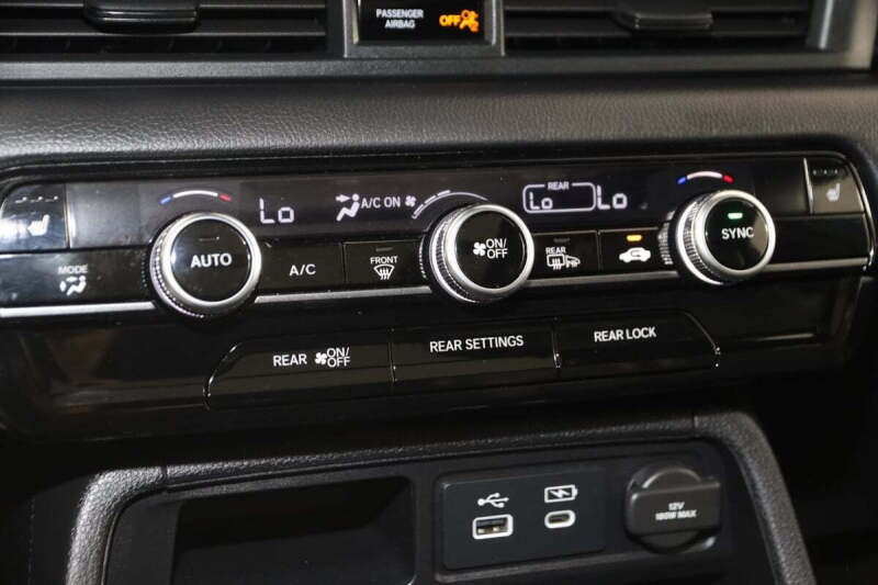 2023 Honda Pilot TrailSport