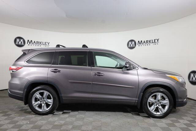 2016 Toyota Highlander Limited