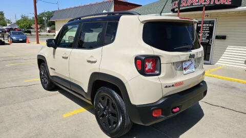 2017 Jeep Renegade Deserthawk