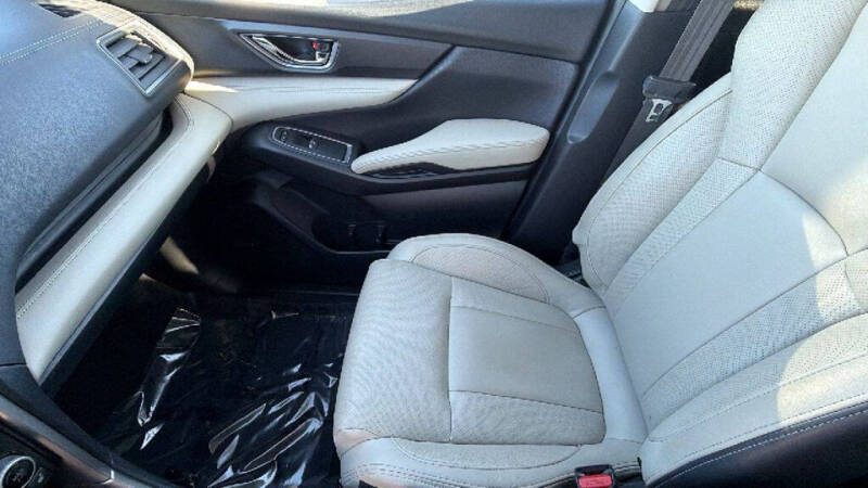 2021 Subaru Ascent Limited 8-Passenger