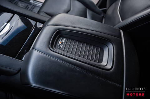 2019 Cadillac Escalade Platinum