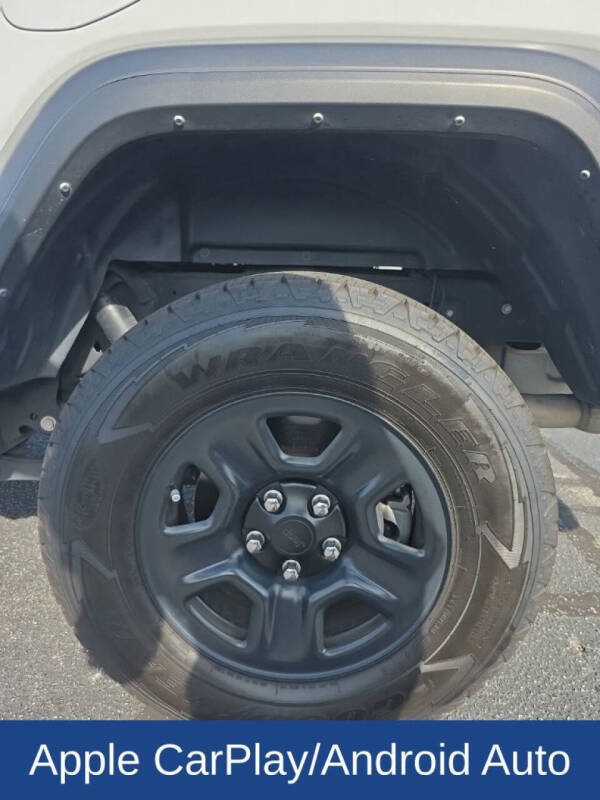 2022 Jeep Gladiator Sport