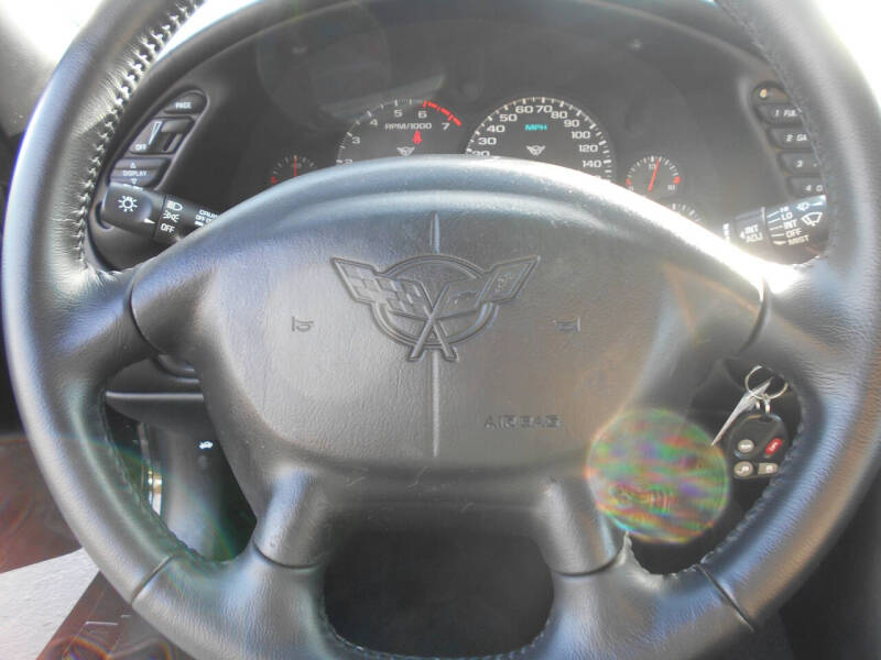 2004 Chevrolet Corvette