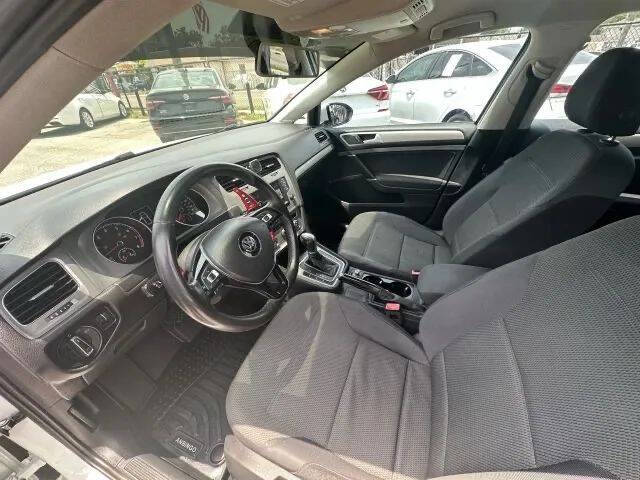 2016 Volkswagen Golf