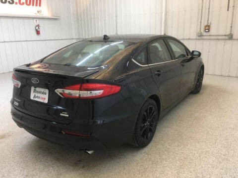 2020 Ford Fusion SE