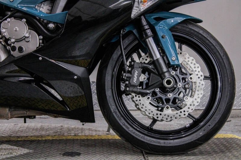 2021 Kawasaki Ninja ZX-6R