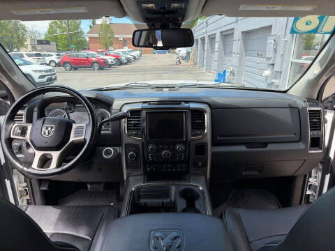 2018 RAM 2500 Laramie
