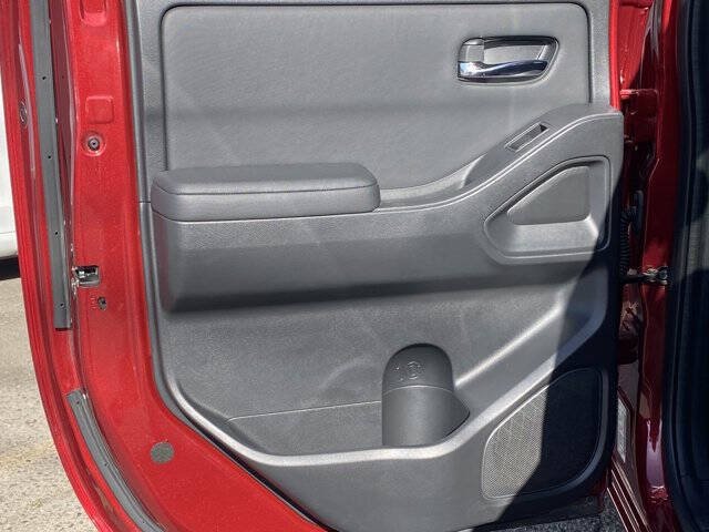 2022 Nissan Frontier SV