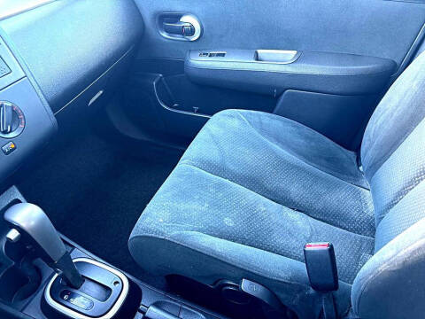 2012 Nissan Versa 1.8 S