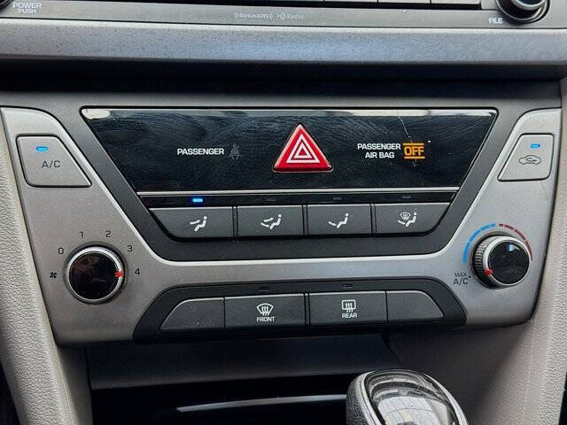 2018 Hyundai Elantra