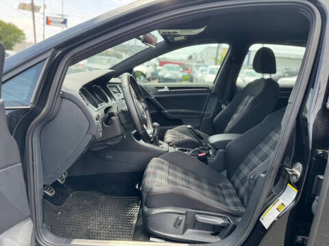 2015 Volkswagen Golf GTI