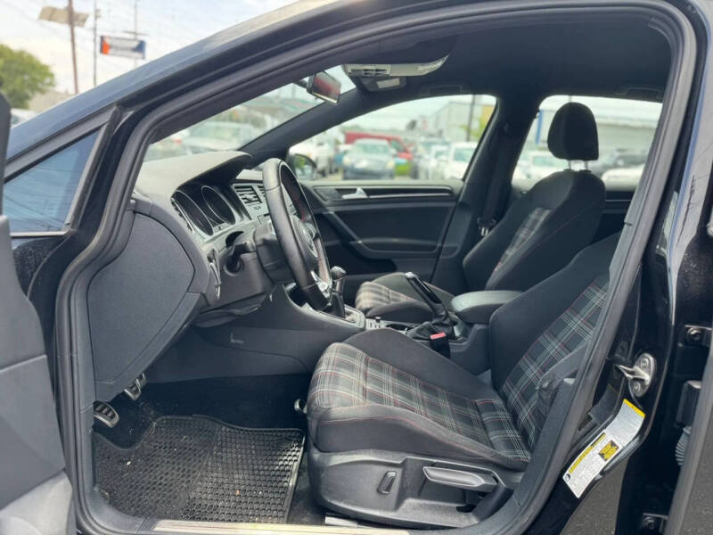 2015 Volkswagen Golf GTI