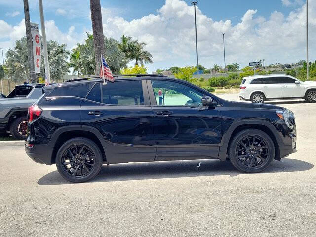 2023 GMC Terrain SLE