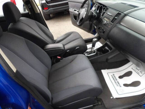 2009 Nissan Versa 1.8 SL