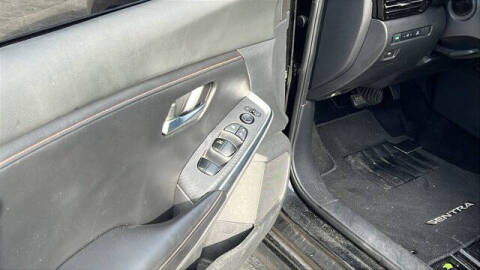 2020 Nissan Sentra SR