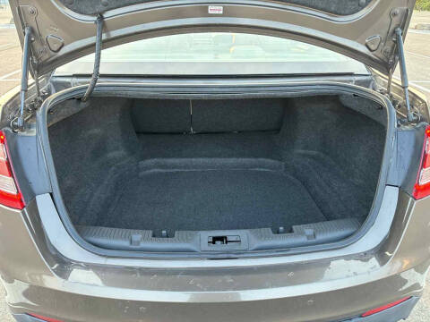 2015 Ford Taurus SEL