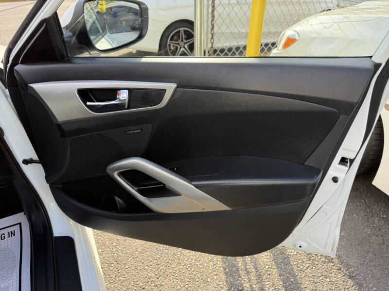 2013 Hyundai Veloster