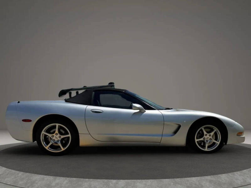 2003 Chevrolet Corvette