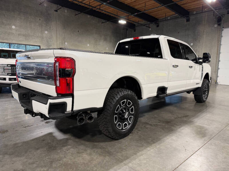 2024 Ford F-350 Super Duty Platinum