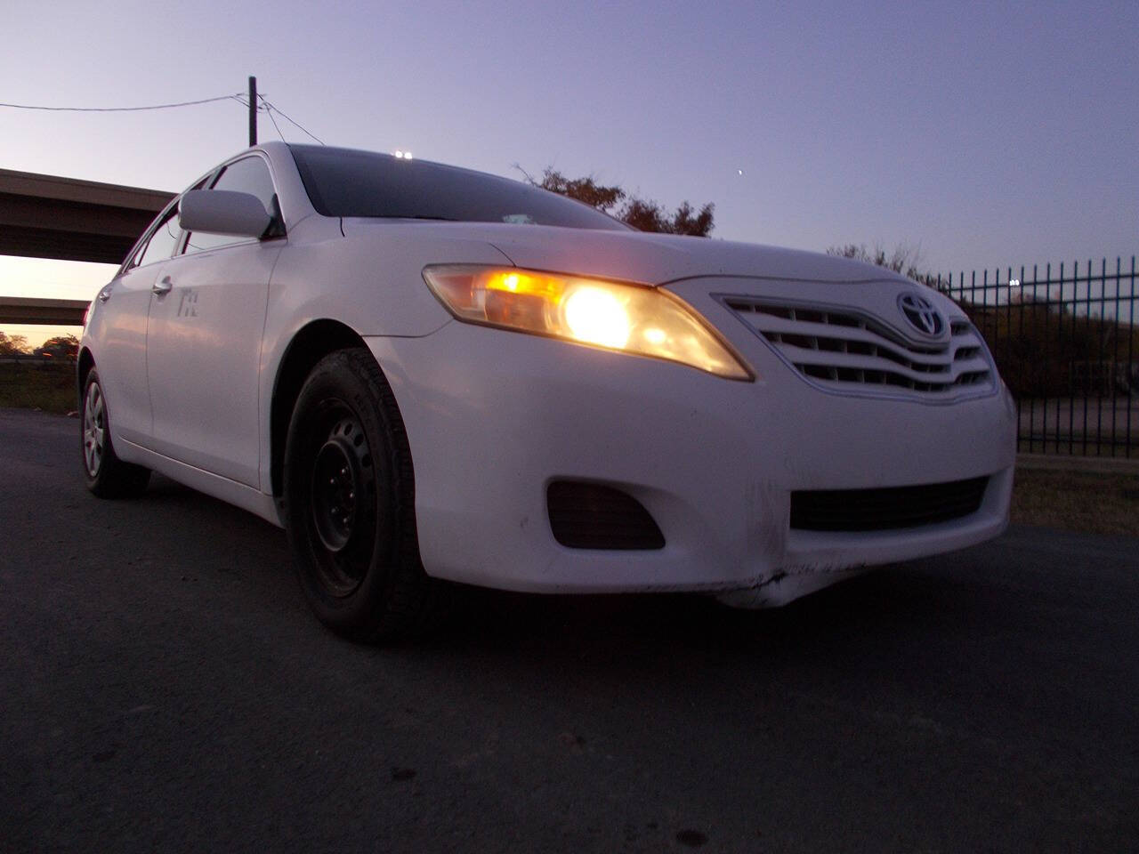 2011 Toyota Camry for sale at Chachan Auto Sales in Dallas, TX