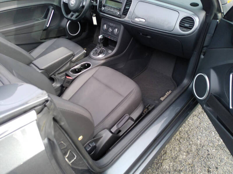 2014 Volkswagen Beetle Convertible