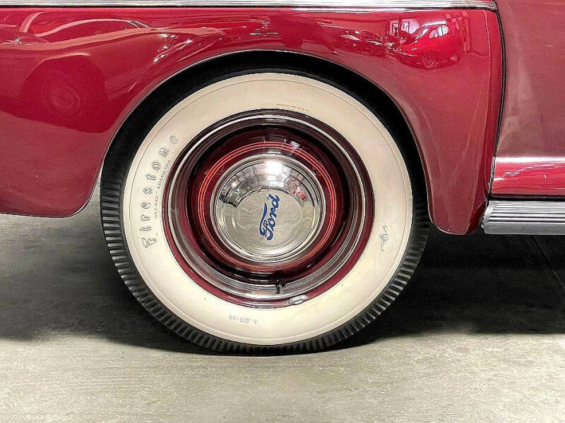 1941 Ford Super Deluxe