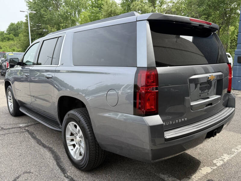 2018 Chevrolet Suburban LT
