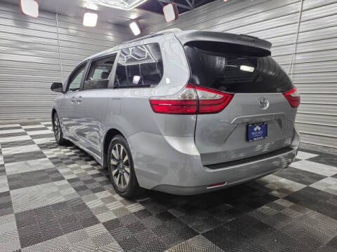 2018 Toyota Sienna