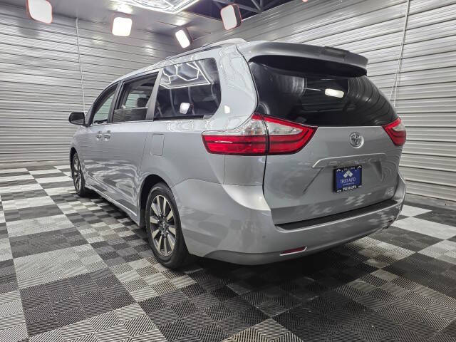 2018 Toyota Sienna
