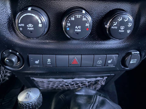 2013 Jeep Wrangler Unlimited Sahara