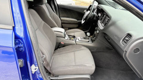 2019 Dodge Charger SXT