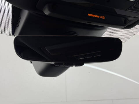 2020 Land Rover Discovery Landmark Edition