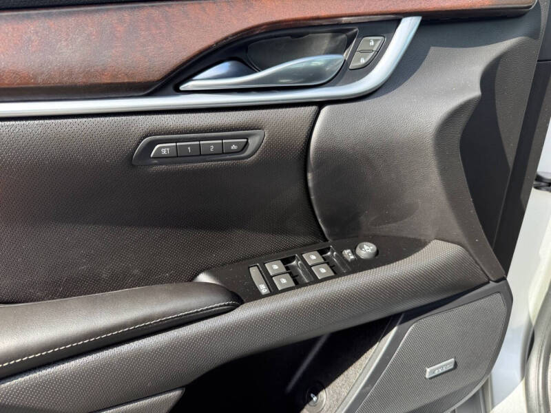 2019 Cadillac XTS Luxury