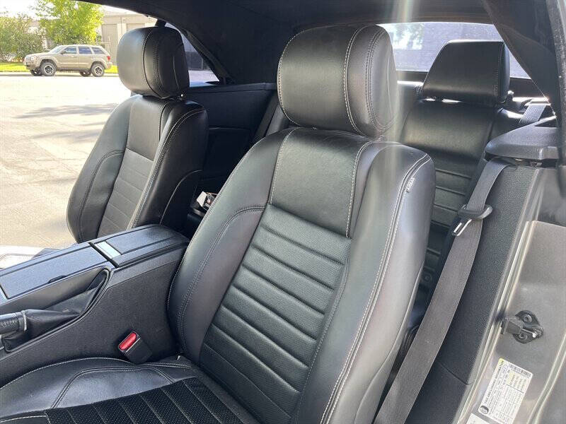 2014 Ford Mustang V6