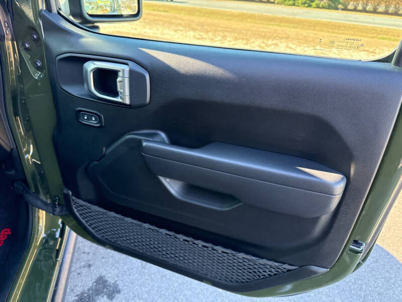 2023 Jeep Gladiator Mojave