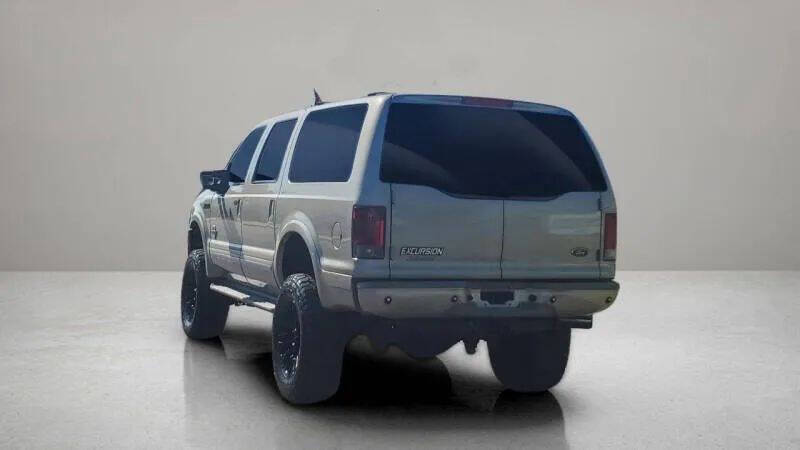 2005 Ford Excursion Limited