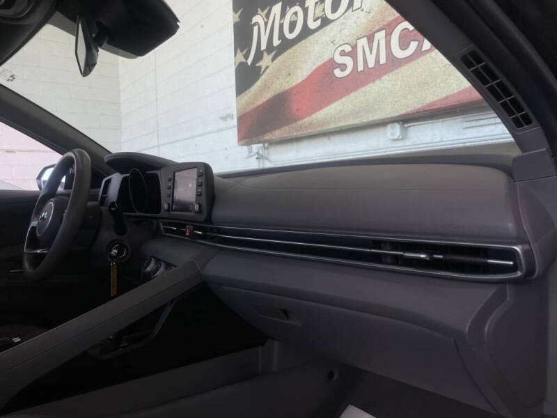 2021 Hyundai Elantra