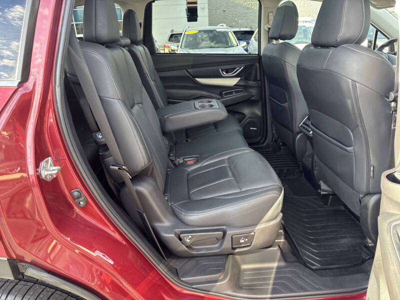 2022 Subaru Ascent Limited 8-Passenger