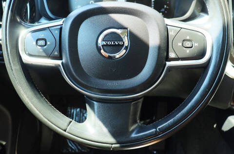 2018 Volvo XC60 T5 Momentum